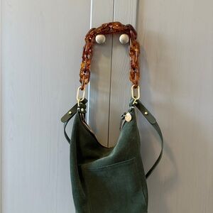 Clare V tortoise shell resin handle